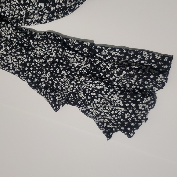 Intimately Free People Black Ditsy Floral Bodysuit Bell Sleeves Size XS - Picture 9 of 11